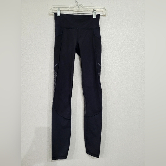 LULULEMO Leggings Size 2, Prestige Condition - Picture 5 of 9